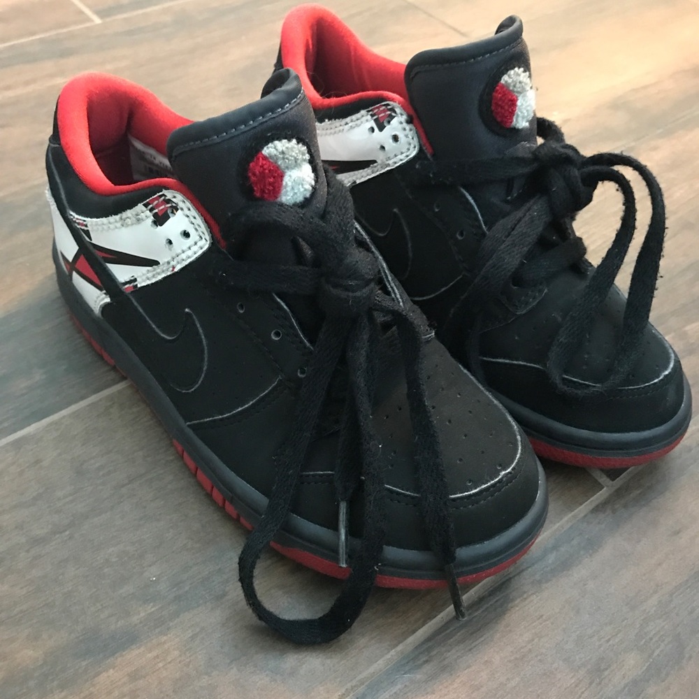 Nike Dunks 4Y